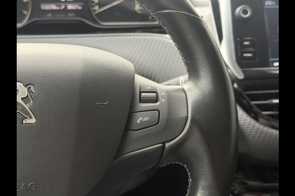 Peugeot 208 1.2 PureTech Blue Lease Executive 2e Eigenaar|Navi|Carplay|PDC|Clima|Cruise|Elek ramen|LM velgen|N.A.P|APK tot 07-2027