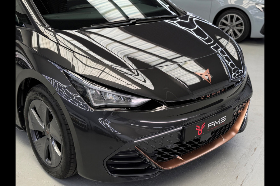 CUPRA Born Essential 62 kWh CarPlay 204 pk