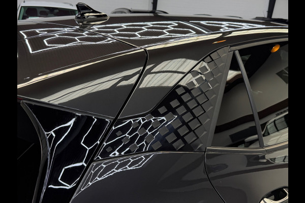 CUPRA Born Essential 62 kWh CarPlay 204 pk