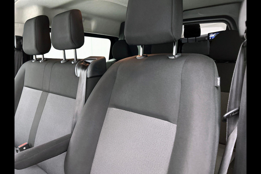 Opel Vivaro 2.0 Diesel 180pk L3 Automaat Dubbele Cabine 2 schuifdeuren Android Auto/Apple CarPlay Navigatie Keyless Entry&Start Climate Control Camera Cruise Control Houten afwerking laadruimte Trekhaak lichtmetalen velgen
