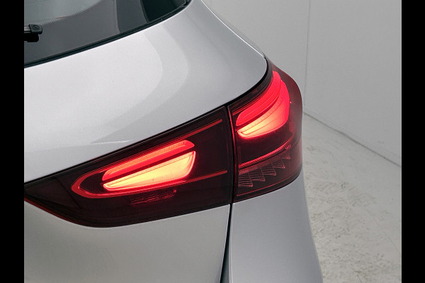 Mercedes-Benz GLA 250 e Business Line | Stoelverwarming | Elektrische Achterklep | LED Koplampen | Inclusief 24 maanden MB Certified garantie voor Europa.