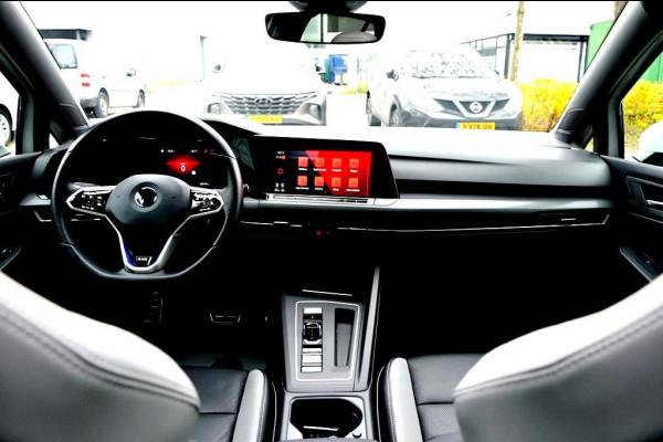 Volkswagen Golf 1.4 eHybrid GTE IQ LMV18/NAV/LEER/SFEER/PANO