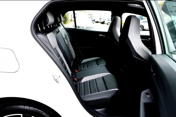 Volkswagen Golf 1.4 eHybrid GTE IQ LMV18/NAV/LEER/SFEER/PANO