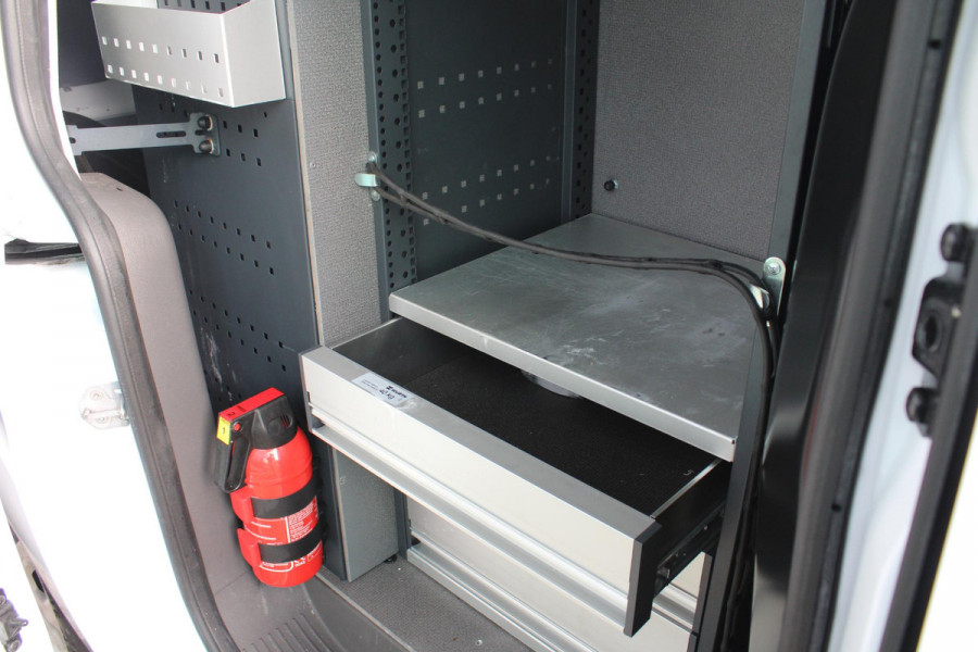 Ford Transit Connect 1.5 EcoBlue L2 Trend Volledig Ingerichte Laadruimte | Navigatie | Voorruitverwarming | Zijschuifdeur Links
