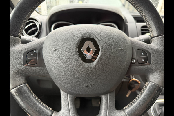 Renault Trafic 2.0 dCi 145pk T29 L2H1 Luxe DC 5 persoons / vaste prijs rijklaar € 17.950 ex btw / lease vanaf € 302 / euro 6 / bpm vrij / zwart metallic / leer / airco / cruise / navi / camera !