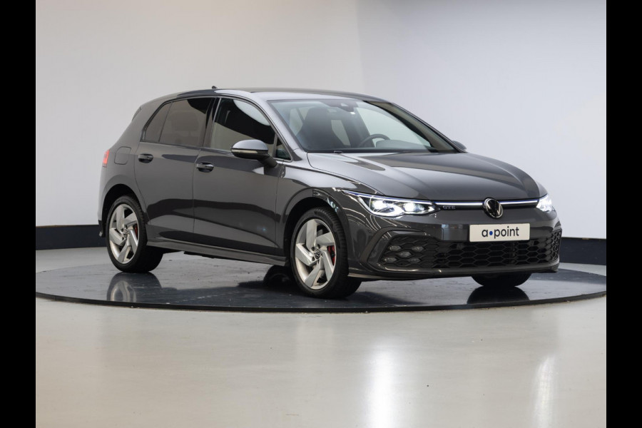 Volkswagen Golf 1.4 eHybrid GTE AUT| Camera| Navi| 17'LM-velgen | extra getint glas |