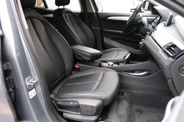 BMW X2 SDrive18i High Executive *Lederen Bekleding* |66.952km| Navi/LED/DEALER ONDERHOUDEN