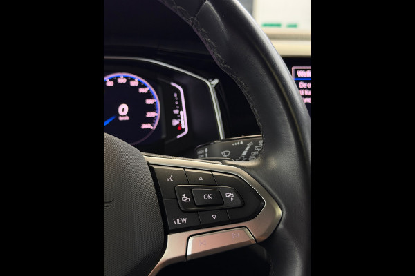 Volkswagen Taigo 1.0 TSI 2x R-Line Panorama CarPlay Camera