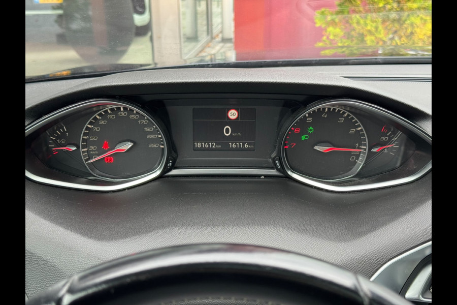 Peugeot 308 SW 1.2 PureTech | Massage stoelen | Pano | Cruise