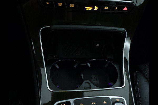 Mercedes-Benz GLC 300 e 4MATIC Premium Plus | Panoramadak | Trekhaak | Nightpakket | Inclusief 24 maanden Mercedes-Benz Certified garantie voor Europa. garage-sale