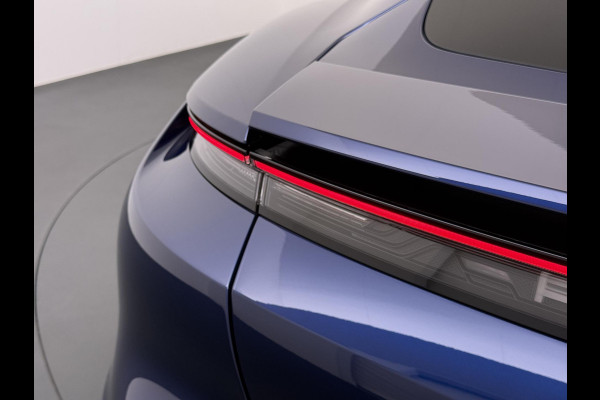 Porsche Taycan 4S Performance 84 kWh SOH 91%| VAN: 56.900,- VOOR: 53.877,- UW HERFSTVOORDEEL: 3.023,-| 18 VOUDIGE STOELVERSTELLING| PORSCHE DEALER ONDERHOUDEN| ORIG. NL NAP 1STE EIGENAAR| 360 CAM| PANORAMADAK|