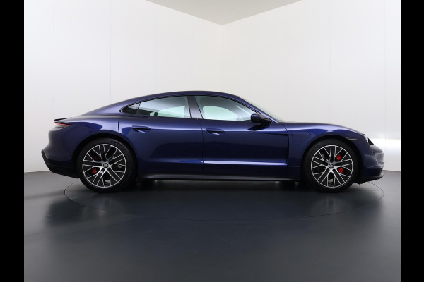 Porsche Taycan 4S Performance 84 kWh SOH 91%| VAN: 56.900,- VOOR: 53.877,- UW HERFSTVOORDEEL: 3.023,-| 18 VOUDIGE STOELVERSTELLING| PORSCHE DEALER ONDERHOUDEN| ORIG. NL NAP 1STE EIGENAAR| 360 CAM| PANORAMADAK|