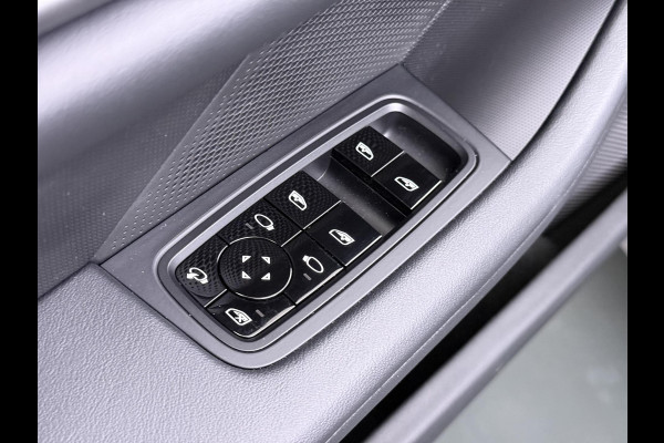 Porsche Taycan 4S Performance 84 kWh SOH 91%| VAN: 56.900,- VOOR: 53.877,- UW HERFSTVOORDEEL: 3.023,-| 18 VOUDIGE STOELVERSTELLING| PORSCHE DEALER ONDERHOUDEN| ORIG. NL NAP 1STE EIGENAAR| 360 CAM| PANORAMADAK|
