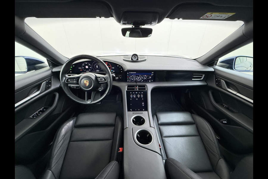 Porsche Taycan 4S Performance 84 kWh SOH 91%| VAN: 56.900,- VOOR: 53.877,- UW HERFSTVOORDEEL: 3.023,-| 18 VOUDIGE STOELVERSTELLING| PORSCHE DEALER ONDERHOUDEN| ORIG. NL NAP 1STE EIGENAAR| 360 CAM| PANORAMADAK|