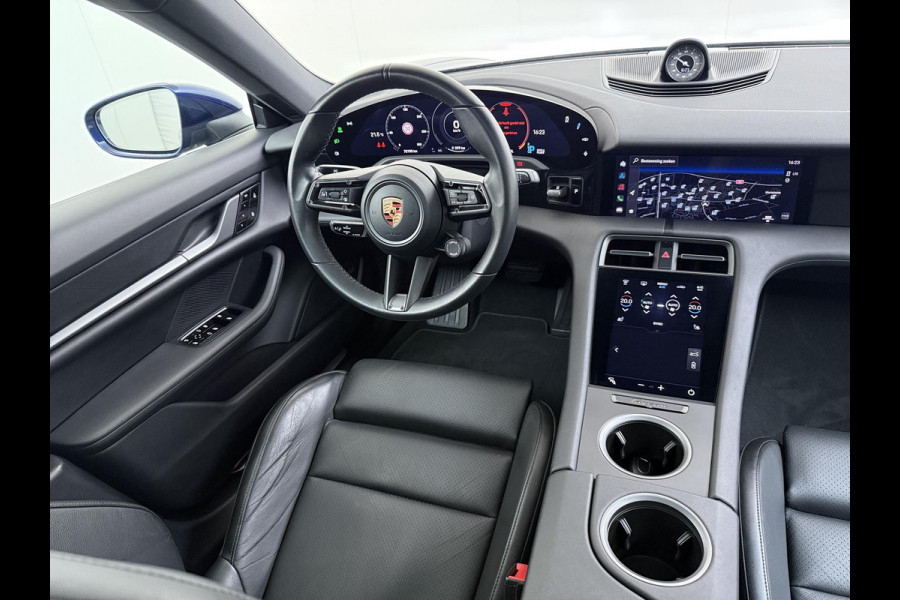 Porsche Taycan 4S Performance 84 kWh SOH 91%| VAN: 56.900,- VOOR: 53.877,- UW HERFSTVOORDEEL: 3.023,-| 18 VOUDIGE STOELVERSTELLING| PORSCHE DEALER ONDERHOUDEN| ORIG. NL NAP 1STE EIGENAAR| 360 CAM| PANORAMADAK|