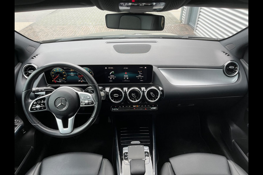 Mercedes-Benz B-Klasse 180 Launch Edition LAGE KM