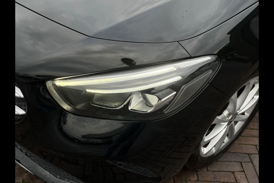 Mercedes-Benz B-Klasse 180 Launch Edition LAGE KM