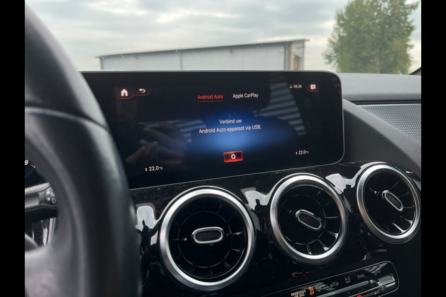 Mercedes-Benz B-Klasse 180 Launch Edition LAGE KM