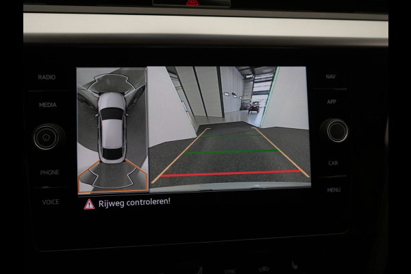 Volkswagen Arteon 1.4 TSI eHybrid R-Line Business+ - Automaat - Winterpakket - Navi - Org.NL