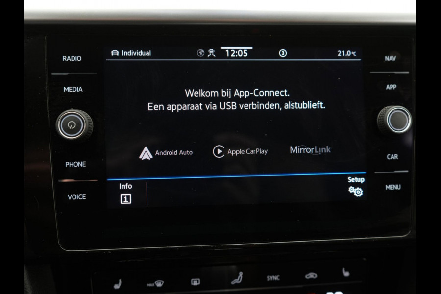 Volkswagen Arteon 1.4 TSI eHybrid R-Line Business+ - Automaat - Winterpakket - Navi - Org.NL