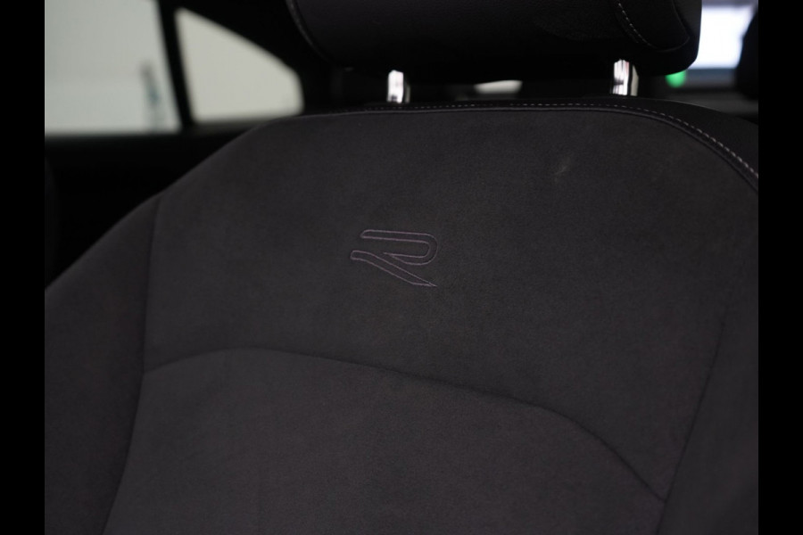 Volkswagen Arteon 1.4 TSI eHybrid R-Line Business+ - Automaat - Winterpakket - Navi - Org.NL