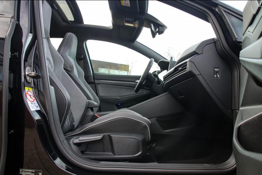 Volkswagen Golf 1.5 eTSI R-Line 150pk DSG 1e Eig|Panoramadak|Virtual Cockpit|IQ LED|Kuipstoelen|NAVI|ACC|DCC|Camera|CarPlay|18inch