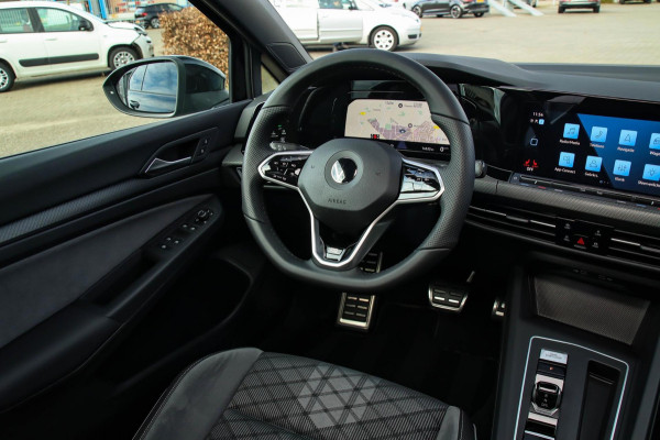 Volkswagen Golf 1.5 eTSI R-Line 150pk DSG 1e Eig|Panoramadak|Virtual Cockpit|IQ LED|Kuipstoelen|NAVI|ACC|DCC|Camera|CarPlay|18inch