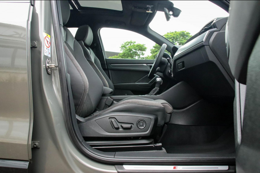 Audi Q3 40 2.0TFSI Quattro Edition One S-line 190pk S-Tronic 1e Eig|Panoramadak|Virtual Cockpit|LED Matrix|Leder|Black|20|Trekhaak