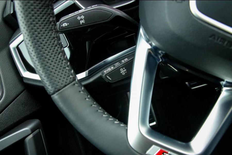 Audi Q3 40 2.0TFSI Quattro Edition One S-line 190pk S-Tronic 1e Eig|Panoramadak|Virtual Cockpit|LED Matrix|Leder|Black|20|Trekhaak
