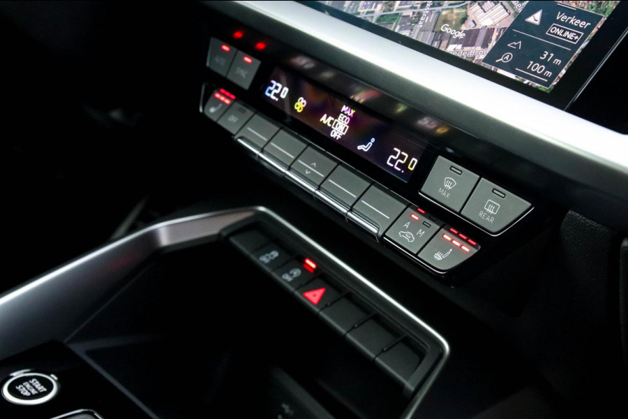 Audi A3 Sportback 35 1.5 TFSI S Edition One S-line 150pk S-Tronic Lederen kuipstoelen|Virtual Cockpit|Panoramadak|LED Matrix|Black