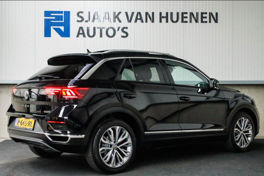 Volkswagen T-Roc 2.0TSI 4Motion Sport 190pk DSG! 1e|DLR|Panoramadak|Virtual Cockpit|LED Plus|Sportstoelen|PDC|CarPlay|Beats|18inch