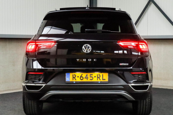 Volkswagen T-Roc 2.0TSI 4Motion Sport 190pk DSG! 1e|DLR|Panoramadak|Virtual Cockpit|LED Plus|Sportstoelen|PDC|CarPlay|Beats|18inch