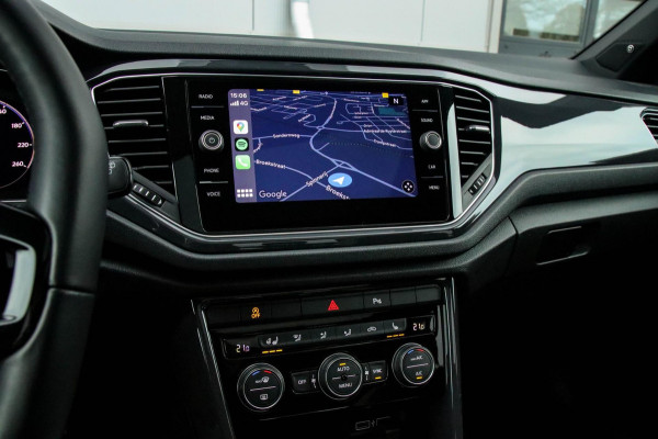Volkswagen T-Roc 2.0TSI 4Motion Sport 190pk DSG! 1e|DLR|Panoramadak|Virtual Cockpit|LED Plus|Sportstoelen|PDC|CarPlay|Beats|18inch