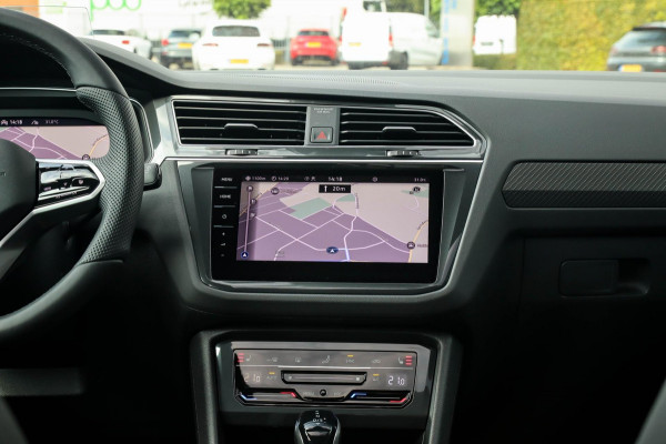 Volkswagen Tiguan 1.5TSI R-Line Business+ 150pk DSG Panoramadak|Virtual Cockpit|IQ LED Plus|NAVI|ACC|Lane+Side|Harman Kardon|Black
