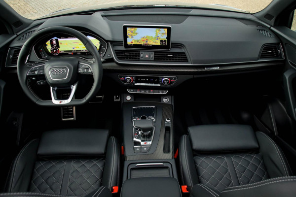 Audi SQ5 3.0TFSI Q5 Quattro S-Line 354pk Automaat! 1e Eig|NL|DLR|Luchtvering|Kuipstoelen|Panoramadak|Virtual Cockpit|Black|Carbon