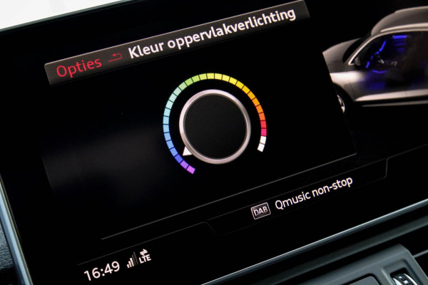 Audi SQ5 3.0TFSI Q5 Quattro S-Line 354pk Automaat! 1e Eig|NL|DLR|Luchtvering|Kuipstoelen|Panoramadak|Virtual Cockpit|Black|Carbon