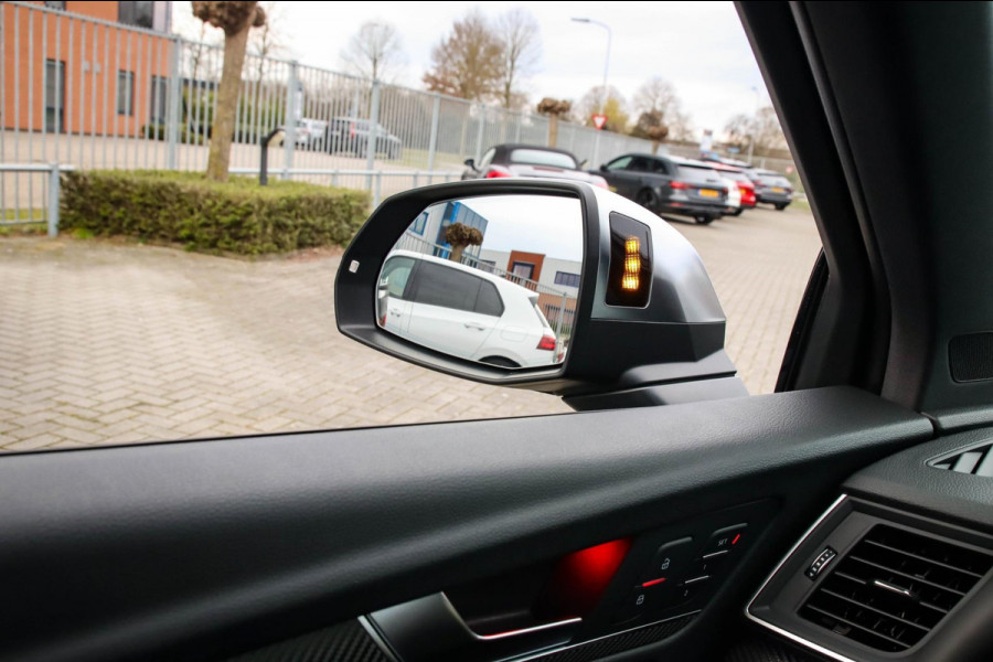 Audi SQ5 3.0TFSI Q5 Quattro S-Line 354pk Automaat! 1e Eig|NL|DLR|Luchtvering|Kuipstoelen|Panoramadak|Virtual Cockpit|Black|Carbon