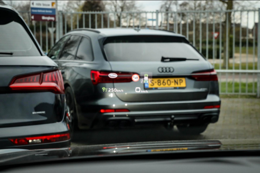 Audi SQ5 3.0TFSI Q5 Quattro S-Line 354pk Automaat! 1e Eig|NL|DLR|Luchtvering|Kuipstoelen|Panoramadak|Virtual Cockpit|Black|Carbon