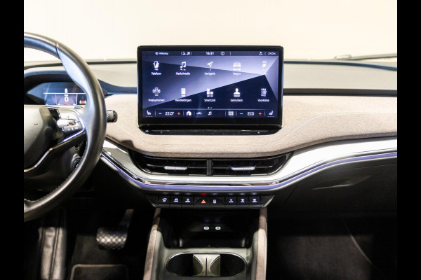 Škoda ENYAQ iV 60 SOH 93% / 180pk / NAP / Achteruitrij camera / Stoelverwarming /