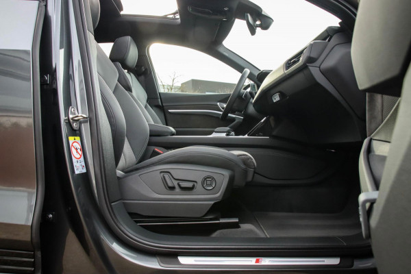 Audi e-tron Sportback 55 Quattro S Edition Pro Line S S-Line 408pk 12%|1e|NL|DLR|Panoramadak|Virtual Cockpit|Luchtvering|360|Black