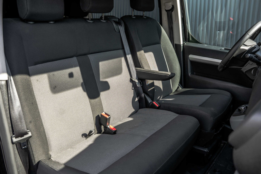 Peugeot Expert 2.0 BlueHDi 120 | Automaat | 6-Zits | 360° Camera | Carplay | Head up | PDC | Navi | Climatronic | Trekhaak