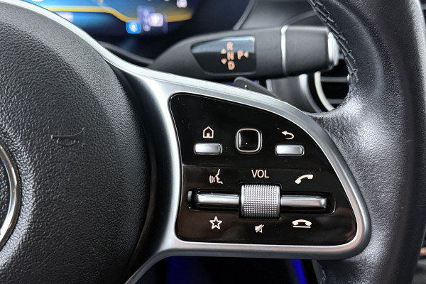 Mercedes-Benz C-Klasse Estate 300 Premium Plus Pack (STOELVERWARMING/VERKOELING, ELEKTR STOELEN, CAMERA, SFEERVERLICHTING)