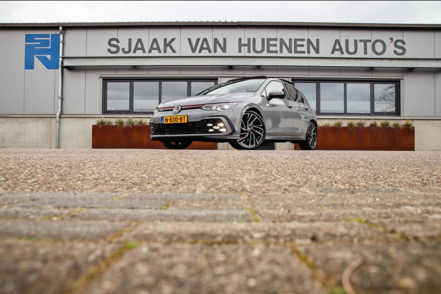 Volkswagen Golf 2.0 TSI GTI 245pk DSG! Panoramadak|Virtual Cockpit|IQ LED|Lederen kuipstoelen+Ventilatie|NAVI|Camera|Harman Kardon