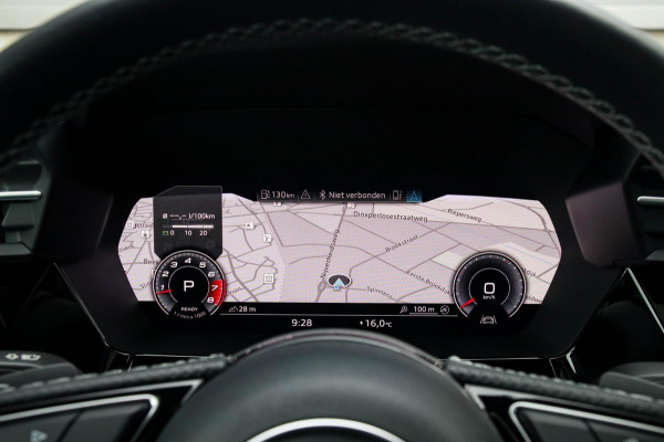 Audi A3 Limousine 35 1.5 TFSI S Edition One S-line 150pk S-Tronic Lederen kuipstoelen|Virtual Cockpit|Panoramadak|LED Matrix|Black