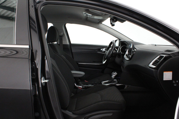 Kia Xceed 1.6 GDi PHEV Dynamic Line > 140pk/Trekhaak/Camera/All season banden