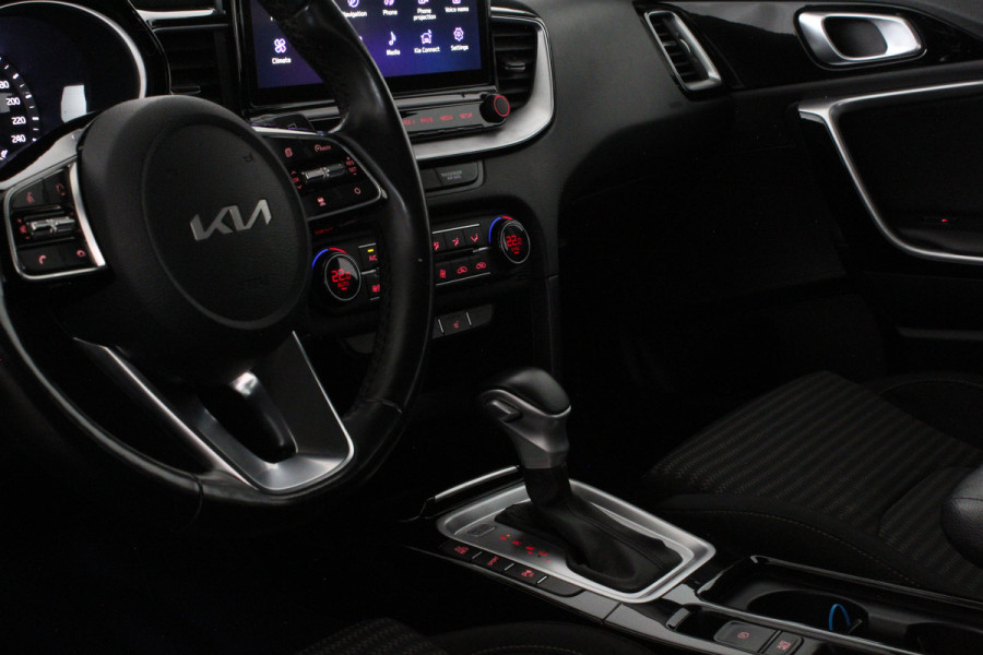 Kia Xceed 1.6 GDi PHEV Dynamic Line > 140pk/Trekhaak/Camera/All season banden