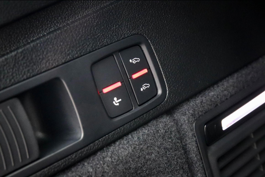 Audi Q5 55 TFSI e Quattro Competition Pro Line S S-Line 367pk Automaat Luchtvering|Panoramadak|Virtual Cockpit|S kuipstoelen|Black