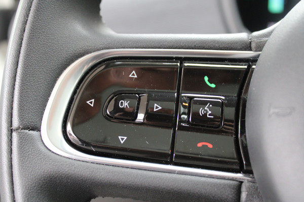 Fiat 500E Icon 42 kWh | Panoramadak | Parkeersensoren | Achteruitrijcamera | Airco