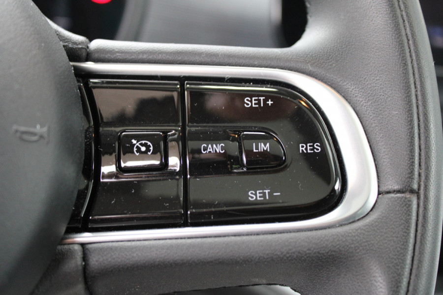 Fiat 500E Icon 42 kWh | Panoramadak | Parkeersensoren | Achteruitrijcamera | Airco