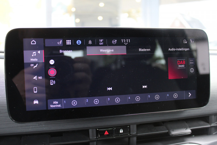 Fiat 500E Icon 42 kWh | Panoramadak | Parkeersensoren | Achteruitrijcamera | Airco
